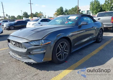 2020 Ford Mustang Ecoboost Premium z USA, uszkodzony, nr VIN 1FATP8UH8L5138728